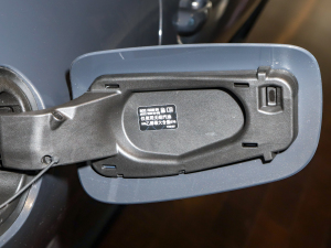 2021Ŀ 840i pTI܇ M\(yn)(dng)b (x)(ji)^