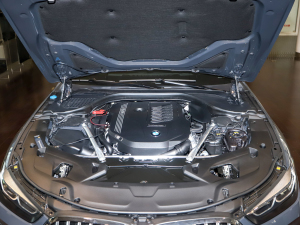 2021Ŀ 840i pT(mn)I܇(ch) M\(yn)(dng)b l(f)(dng)C(j)