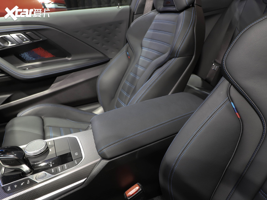 2022R2ϵpT 225i M\ҹb