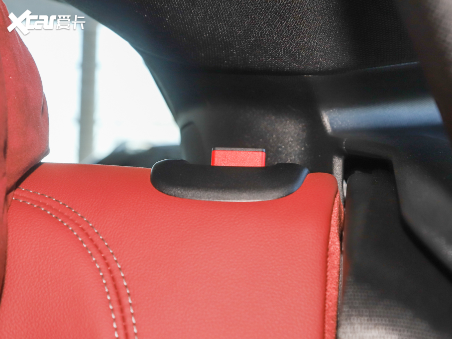 2022RX6 xDrive40i  M\b