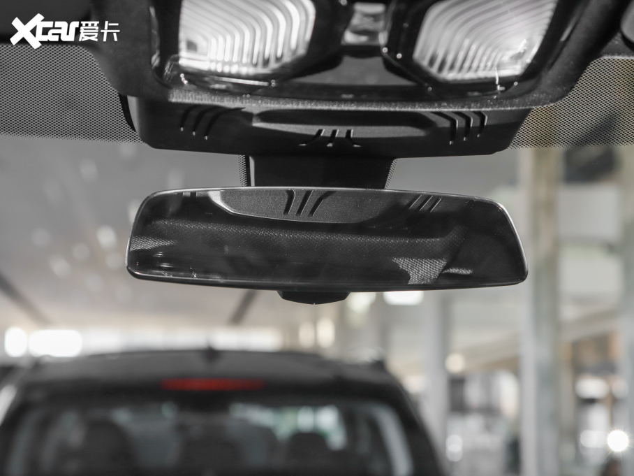 2022RX6 xDrive40i  M\b