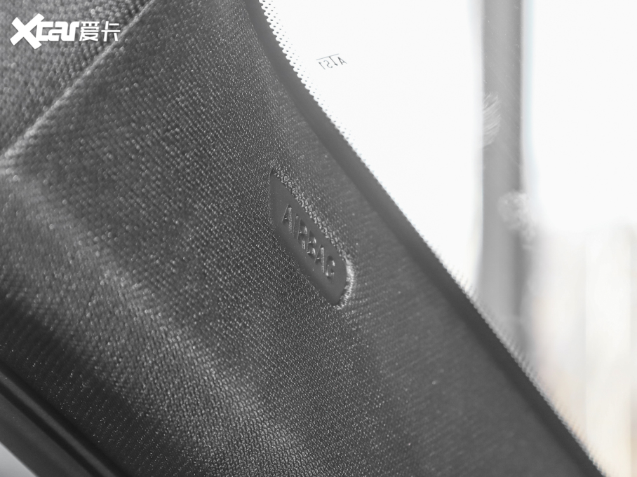 2022RX6 xDrive40i  M\b