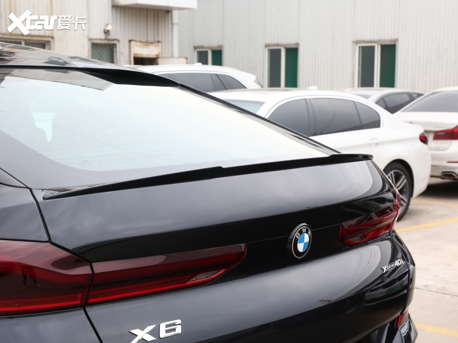 2022RX6 Ŀ xDrive40i  M\b