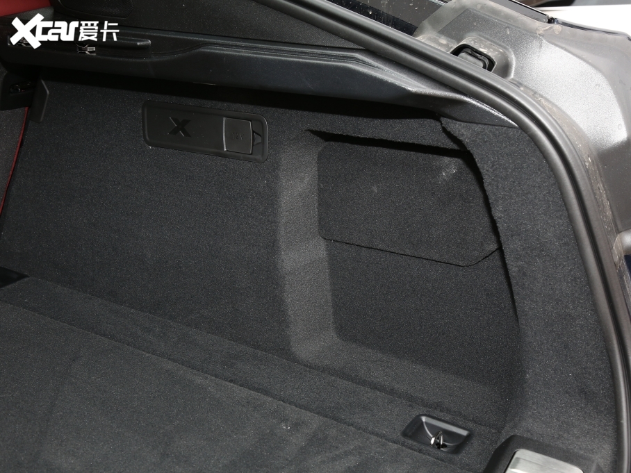 2022RX6 Ŀ xDrive40i  M\(yn)(dng)b