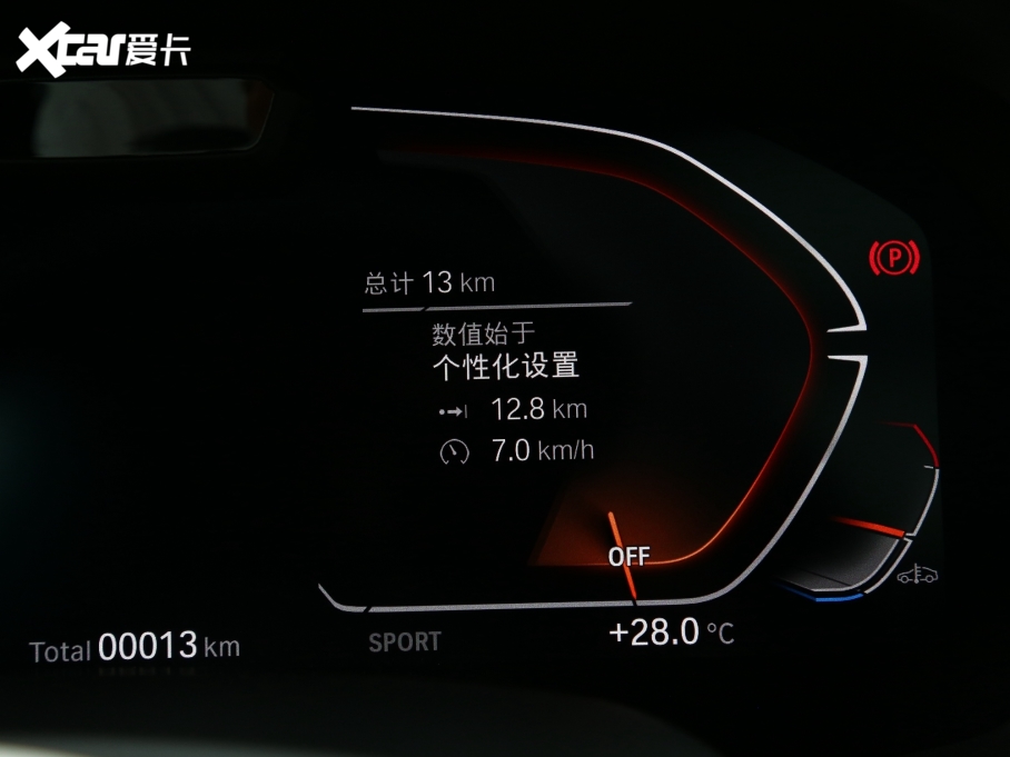 2022RX6 Ŀ xDrive40i  M\b