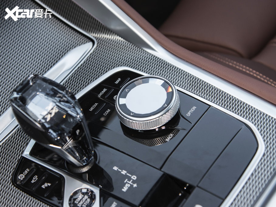 2022RX6 Ŀ xDrive40i M\b