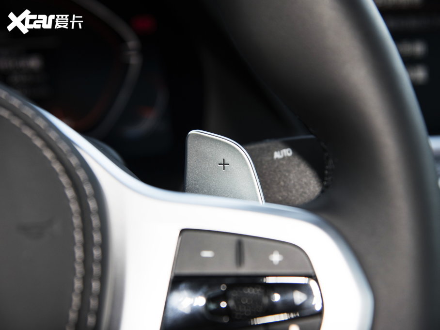 2022RX6 Ŀ xDrive40i M\b