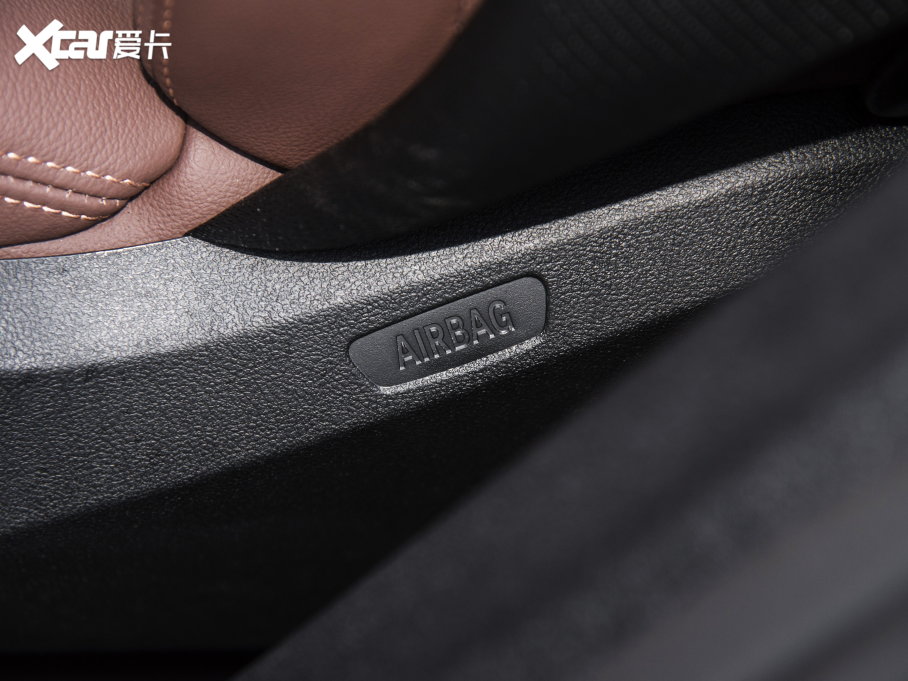 2022RX6 Ŀ xDrive40i M\b