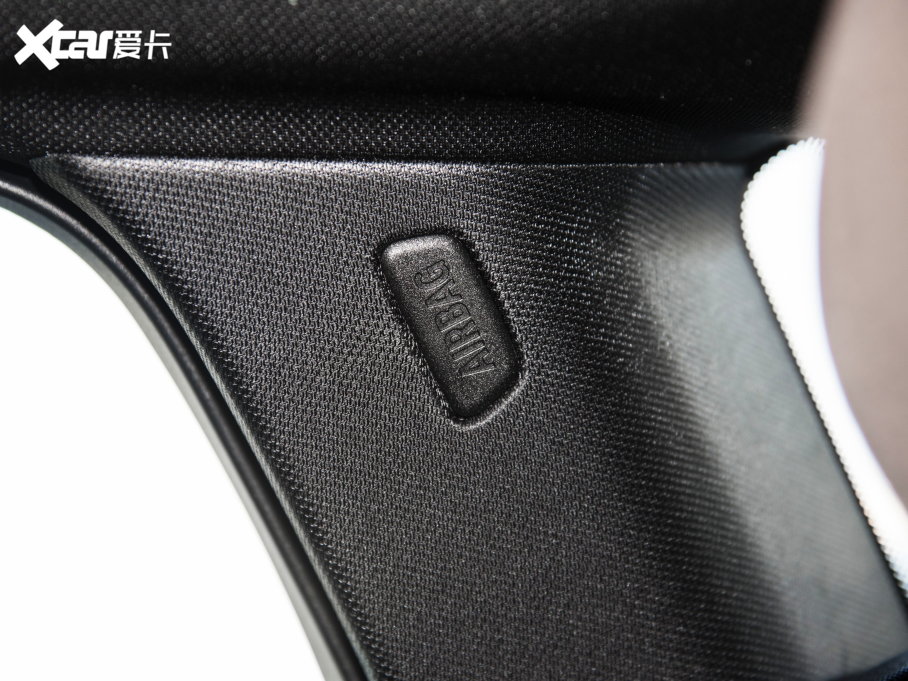 2022RX6 Ŀ xDrive40i M\b