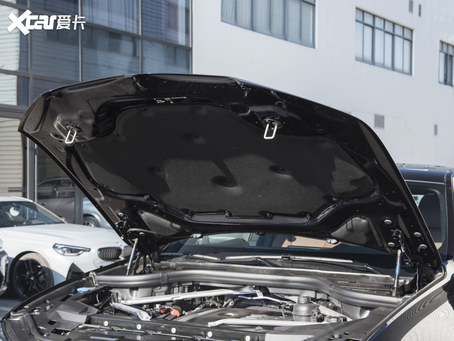 2022RX6 Ŀ xDrive40i M\b