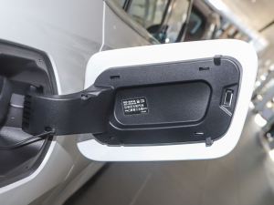 2022xDrive40i  M\b (ji)^