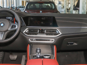 2022xDrive40i  M\(yn)(dng)b п_(ti)