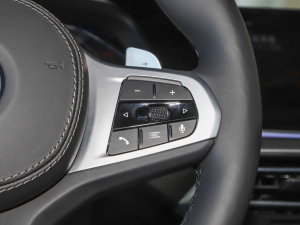 2022xDrive40i  M\b п؅^(q)