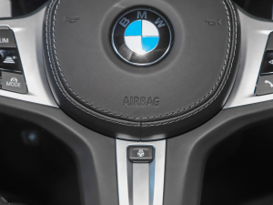 2022xDrive40i  M\b п؅^(q)