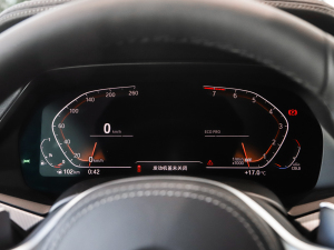 2022xDrive30i M\b п؅^