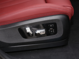 2022Ŀ xDrive40i  M\b g