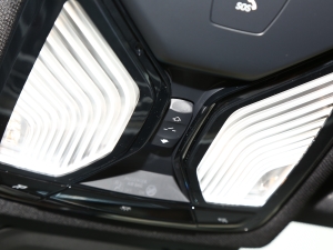 2022Ŀ xDrive40i  M\b п؅^