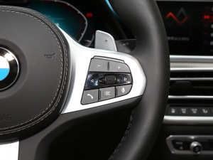 2022Ŀ xDrive40i  M\(yn)(dng)b п؅^(q)