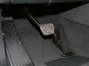 2022Ŀ xDrive40i  M\(yn)(dng)b п؅^(q)