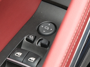 2022Ŀ xDrive40i  M\(yn)(dng)b п؅^(q)