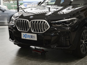 2022Ŀ xDrive30i M\b ^