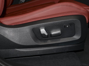 2022Ŀ xDrive30i M\(yn)(dng)b g