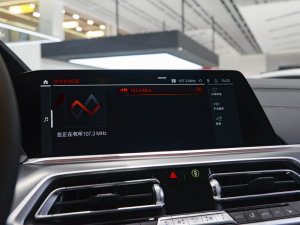 2022Ŀ xDrive30i M\(yn)(dng)b п؅^(q)