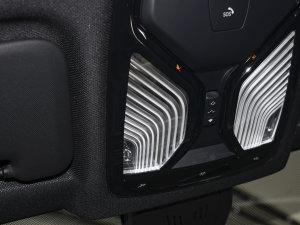 2022Ŀ xDrive30i M\b п؅^