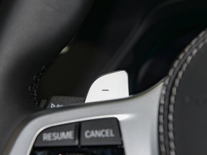 2022Ŀ xDrive30i M\b п؅^