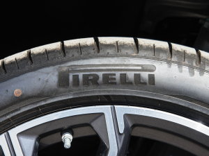 2022Ŀ xDrive40i M\b ݆̥Ʒ