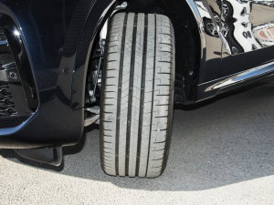 2022Ŀ xDrive40i M\b ^