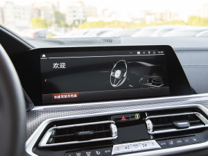 2022Ŀ xDrive40i M\b п؅^