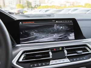 2022Ŀ xDrive40i M\b п؅^