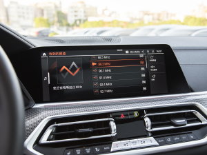 2022Ŀ xDrive40i M\b п؅^