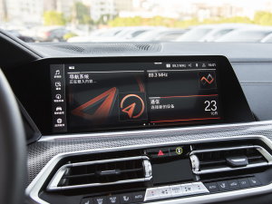 2022Ŀ xDrive40i M\b п؅^