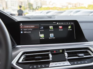 2022Ŀ xDrive40i M\b п؅^