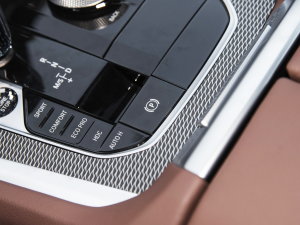 2022Ŀ xDrive40i M\b v܇Ƅ