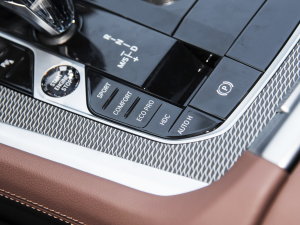 2022Ŀ xDrive40i M\b п؅^