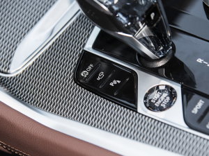 2022Ŀ xDrive40i M\b п؅^