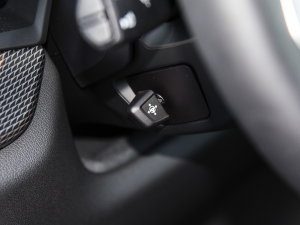 2022Ŀ xDrive40i M\b п؅^