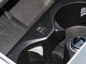 2022Ŀ xDrive40i M\b п؅^