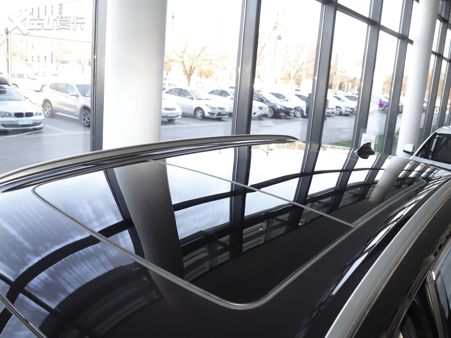 2022RX5(M) xDrive30i M\b