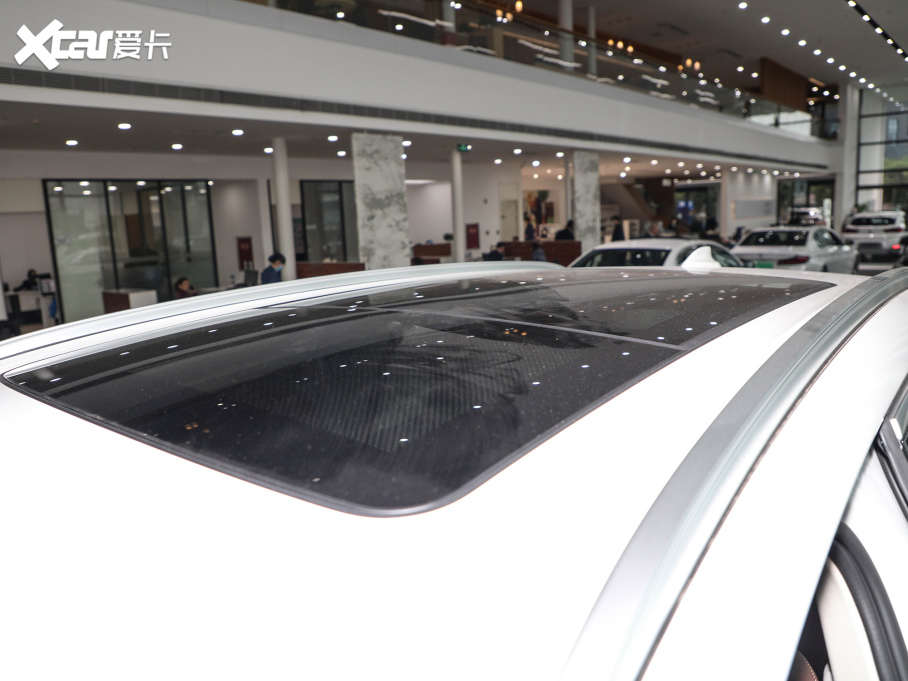 2022RX5(M) xDrive40i  M\b