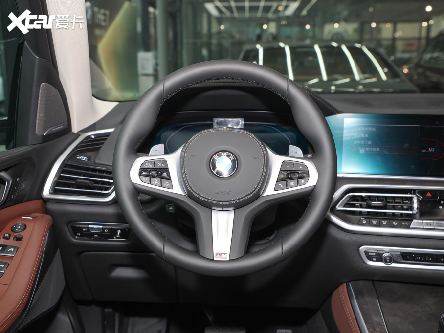 2022RX5(M) xDrive40i  M\b