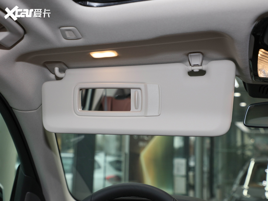 2022RX5(M) xDrive40i  M\b