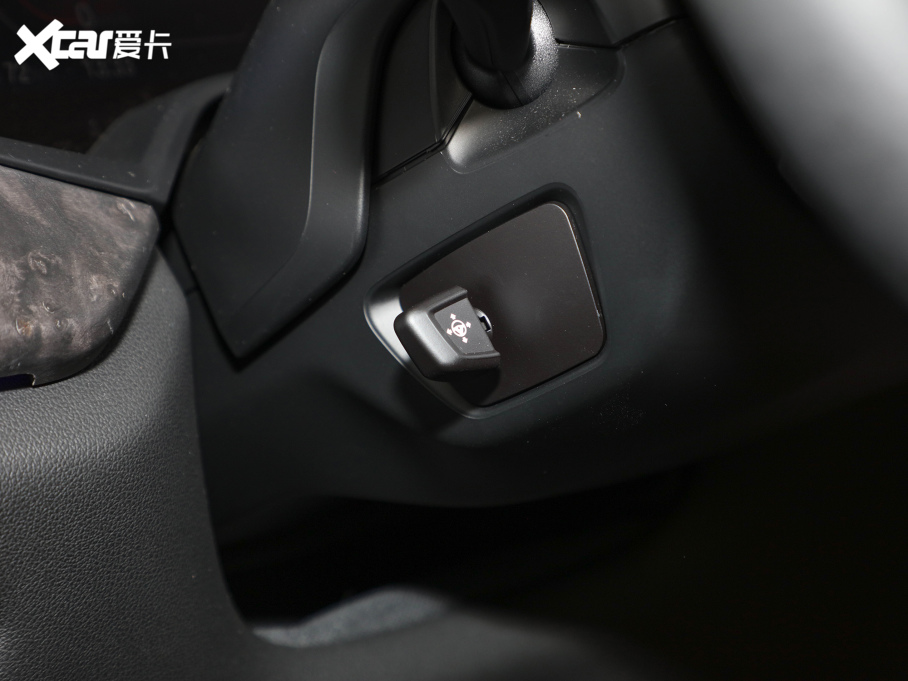 2022RX5(M) xDrive40i  M\b