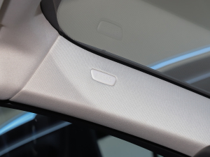 2022xDrive30i M\b п؅^