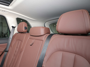 2022xDrive40i  M\b g