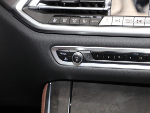 2022xDrive40i  M\b {