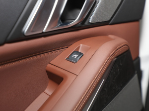 2022xDrive40i  M\b ܇ƅ^